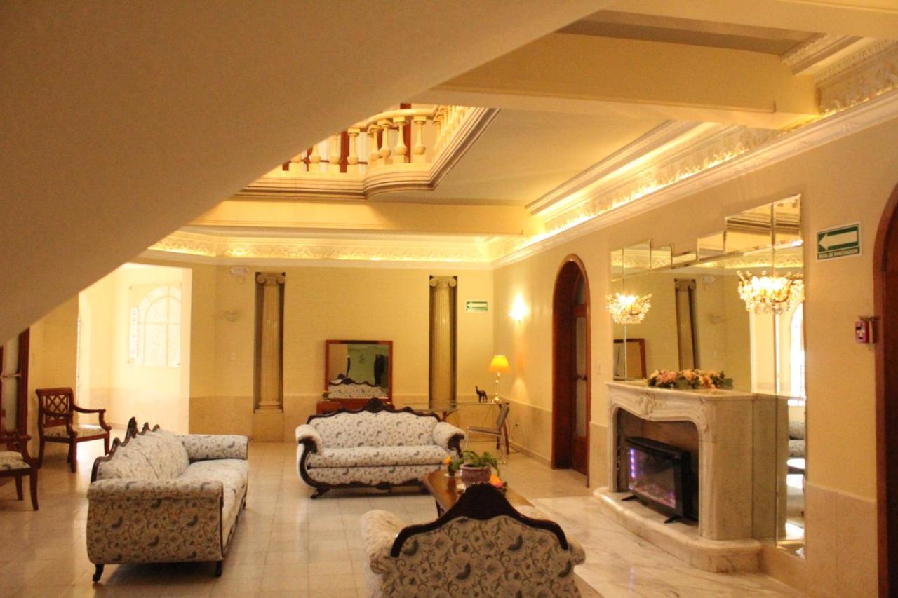 Hotel Gran Domo León Esterno foto