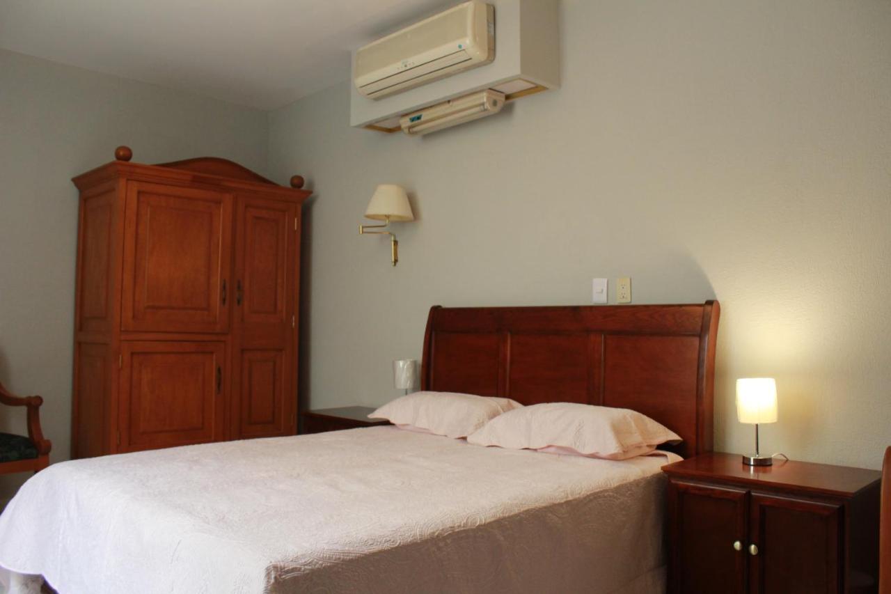 Hotel Gran Domo León Esterno foto