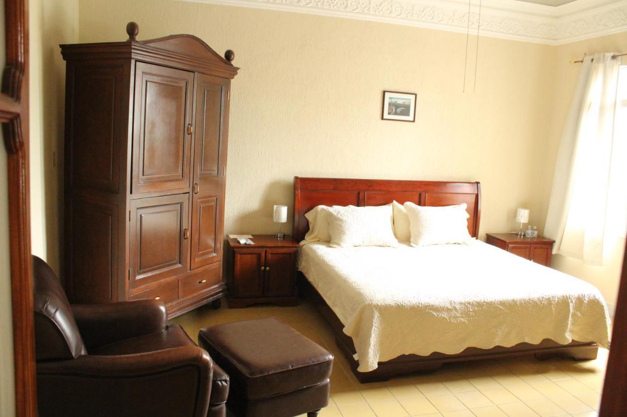 Hotel Gran Domo León Esterno foto